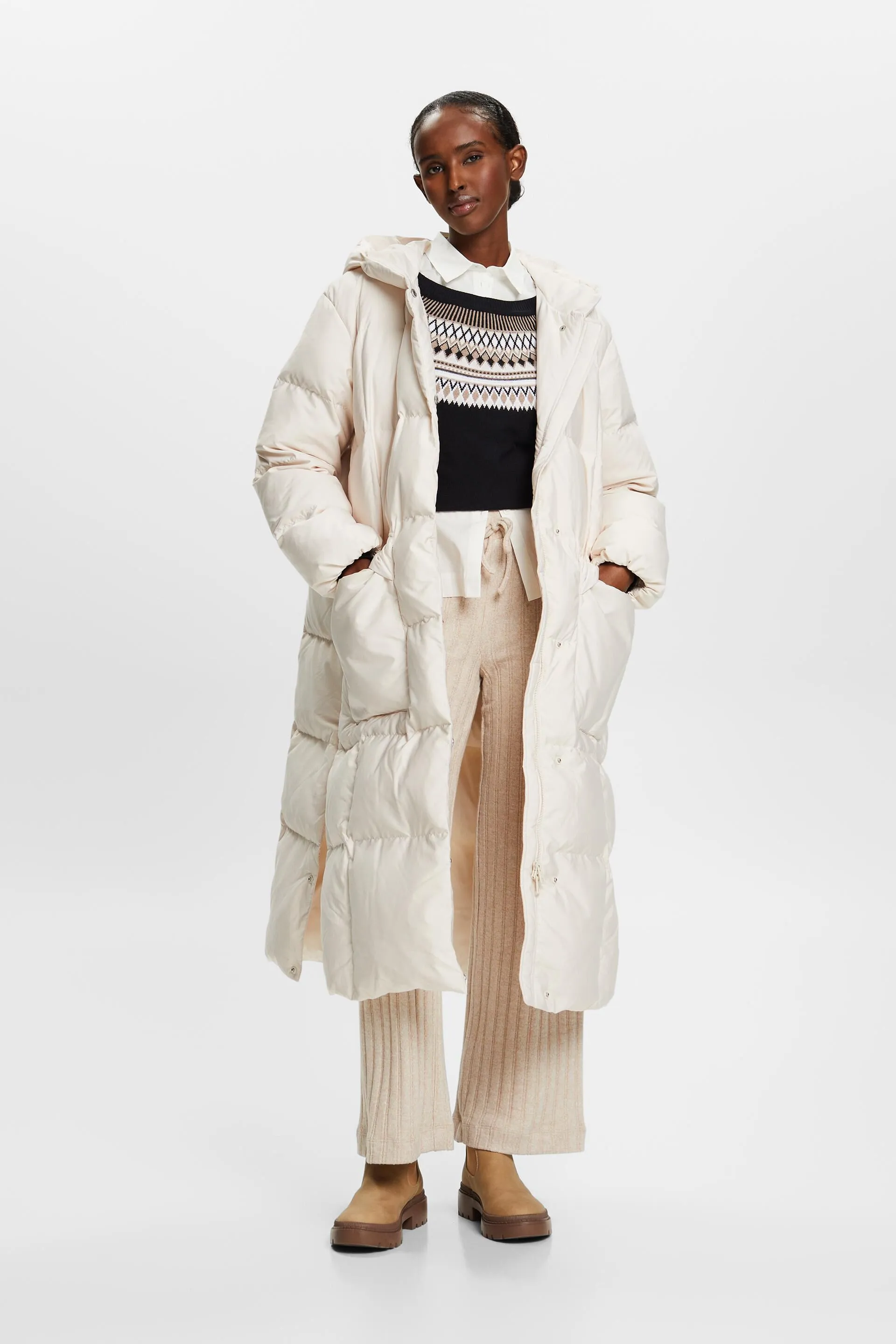 Cappotto a piumino con cappuccio