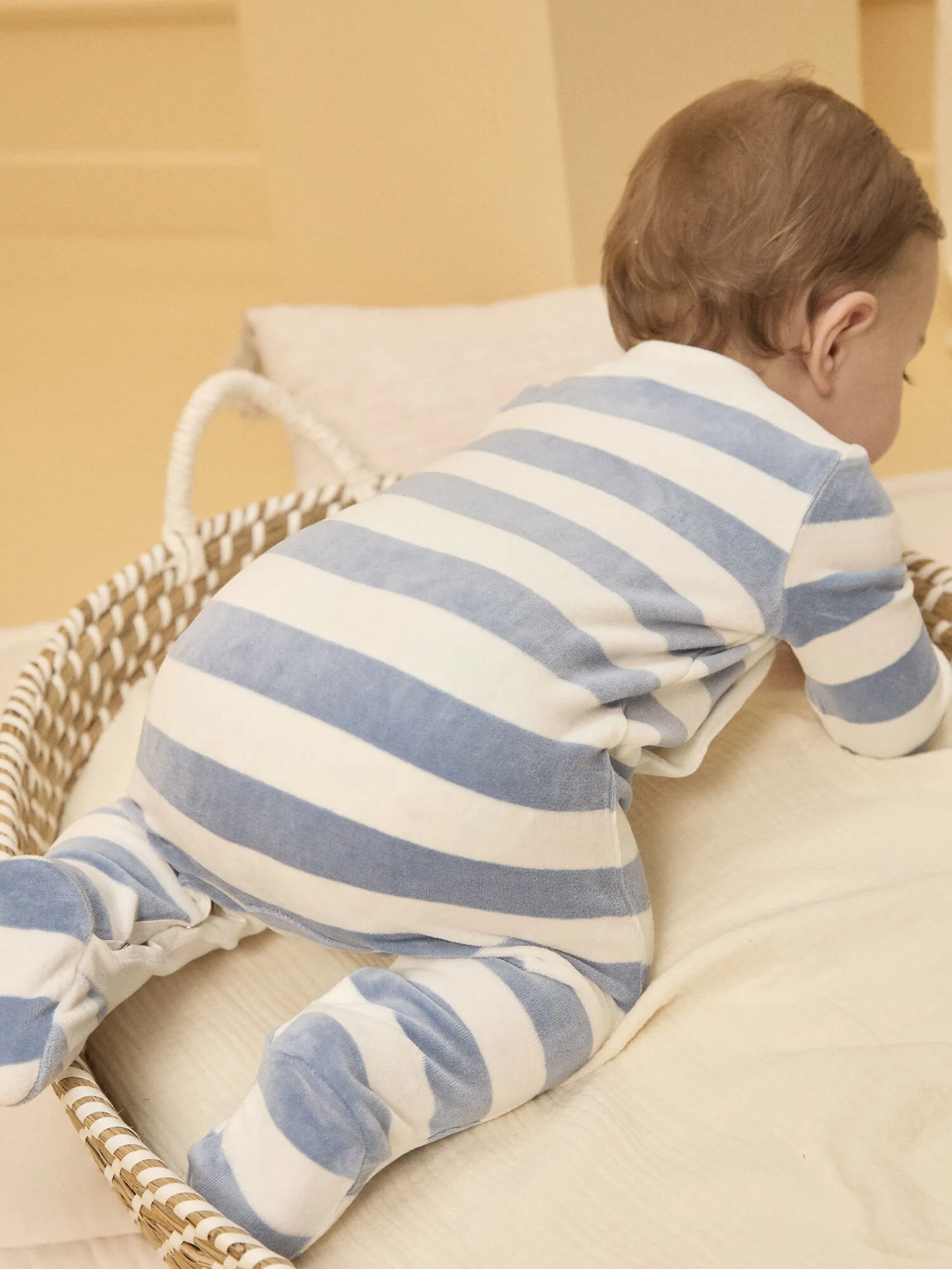 Off white BABYGROW    
