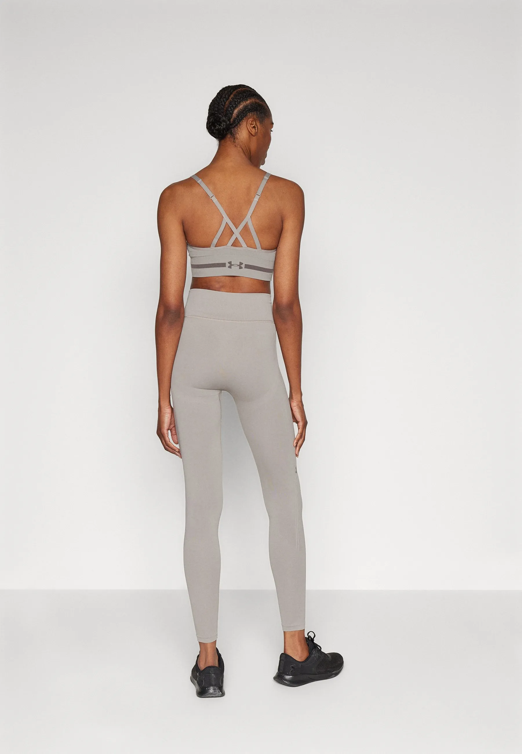 TRAIN SEAMLESS LEGGING - Collant