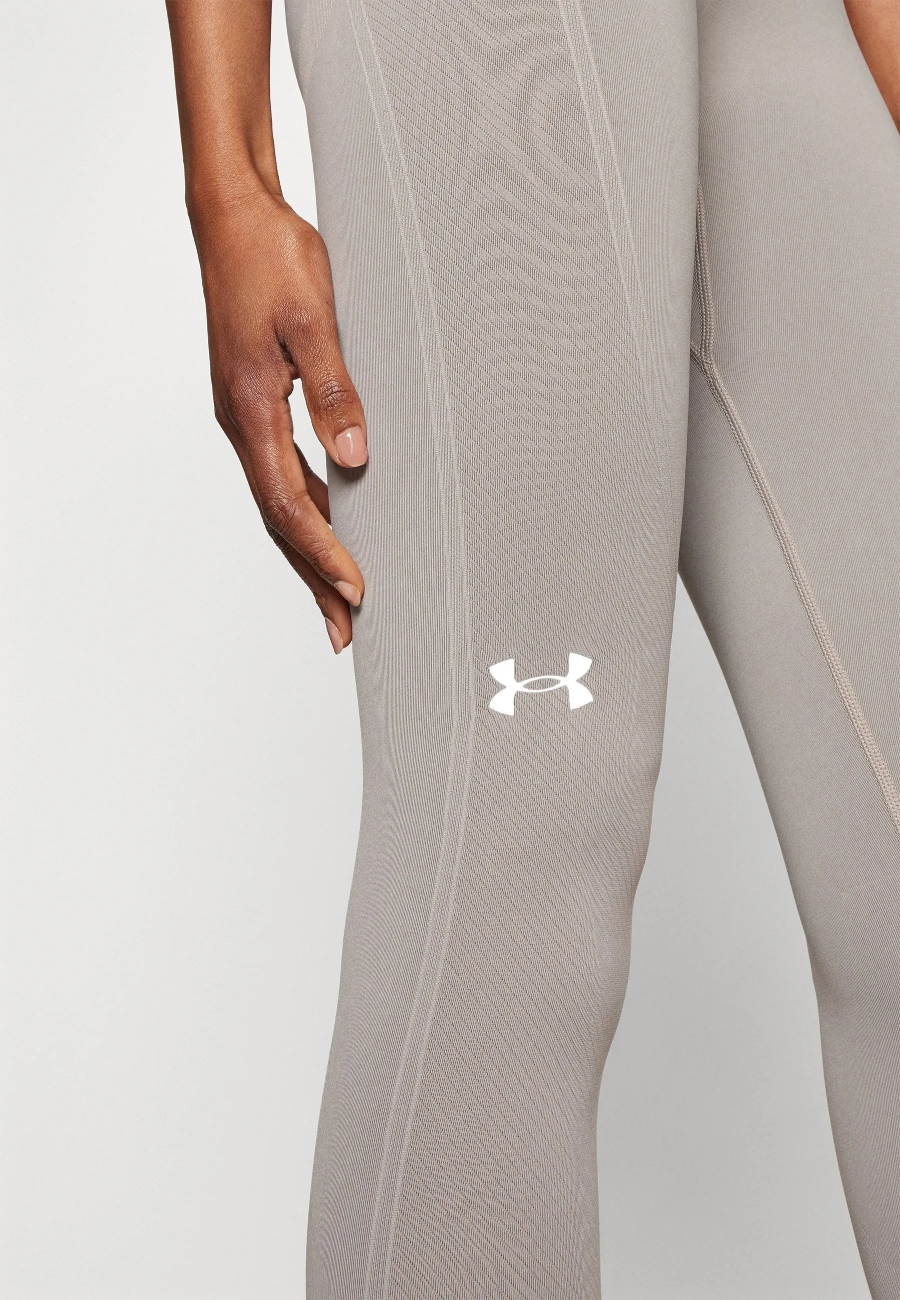 TRAIN SEAMLESS LEGGING - Collant